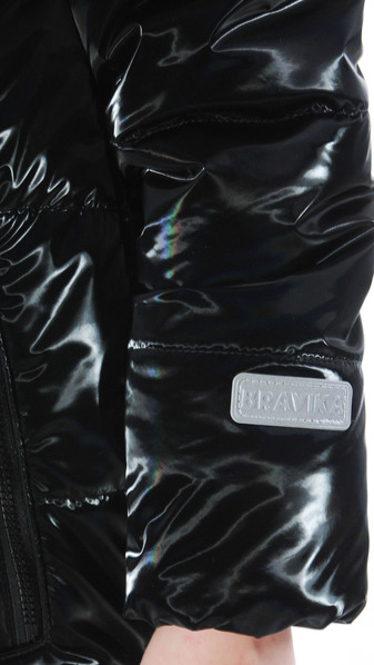 Bravika coup  () ( ) (,  4)